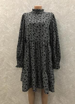 Платье ярусное в цветы