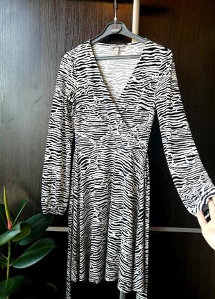 Шикарное, новое платье сукня с поясом. тонкое. h&m2 фото