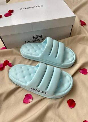 Balenciaga puffy slides blue жіночі блакитні шльопанці тапки на літо шльопанці блакитні під бренд баленсіага1 фото