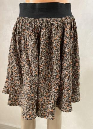 Юбка в цветочный принт//спідниця