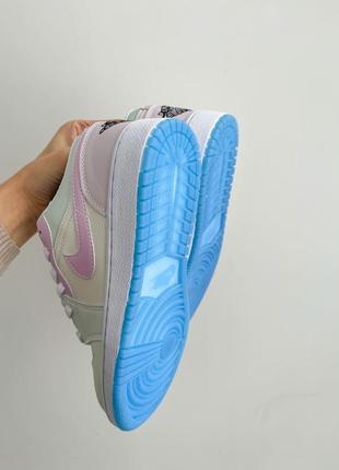 Nike air jordan retro 1 круті брендові яскраві кросівки найк джордан міняють колір на сонці низкие яркие кроссовки меняют цвет на солнце9 фото
