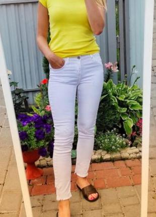 Джинси зара білі