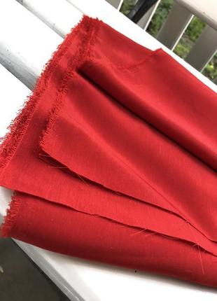 Вінтажний відріз червоної тканини з мокрого шовку2 фото