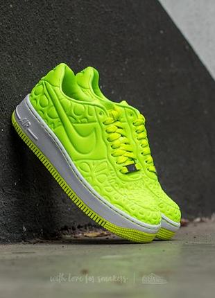 w af1 upstep