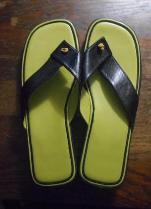 Шлепки кожа р.39