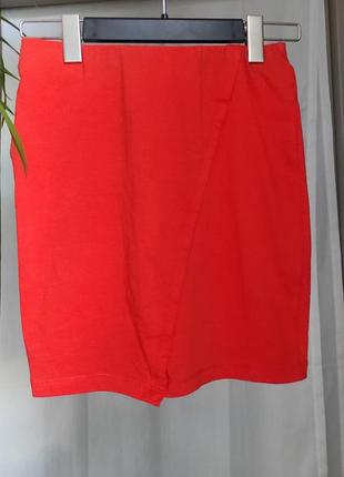 Новая ярко-оранжевая трикотажная юбка в обтяжку  terranova