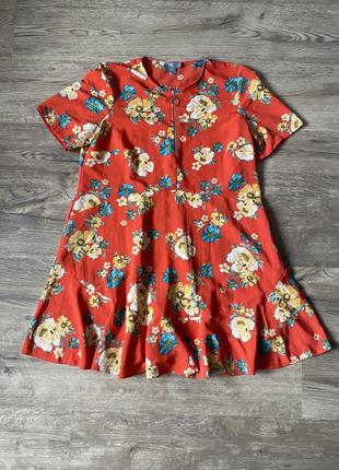 Сукня з квітковим принтом asos