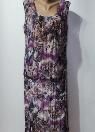 Легкий літній костюм з спідницею, жатка