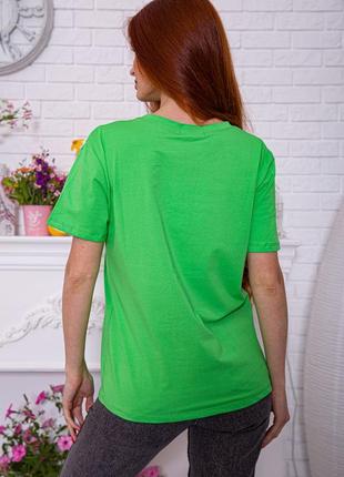 Вільна жіноча футболка салатового кольору з принтом свободная женская футболка салатового цвета3 фото