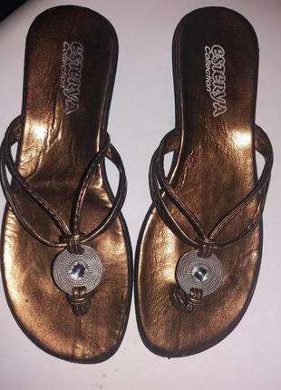 Интересные бронзовые шлепки босоножки esteria 39р(6)