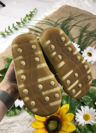 Коричневые сандали 7