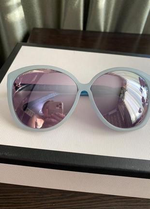 Солнцезащитные стильные женские очки.ціна 4000гр