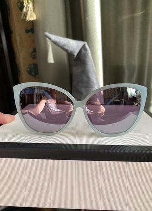 Солнцезащитные стильные женские очки.ціна 4000гр2 фото