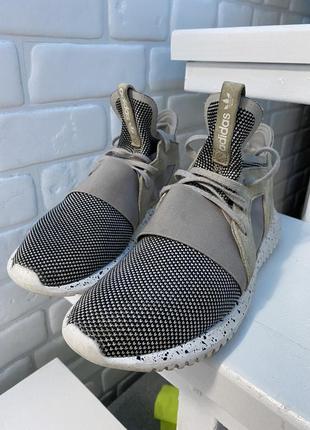 Кроссовки кросівки adidas tabular3 фото