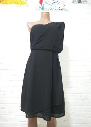 Красиве нарядне вечірнє плаття чорного кольору 4