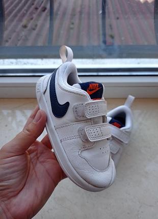 Оригінальні кросівки nike