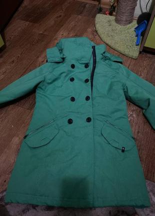 Куртка зеленая стильная теплая2 фото