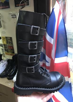 Черевики steel 20-ти дирочні + 4 пряжки чорні стакан залізний берці високі.