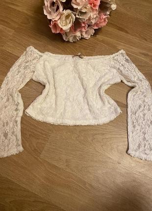 Укороченый топ білий