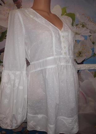 Шикарная батистовая блуза  с вышивкой и очень объемными рукавами  l5 фото