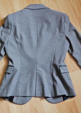 Базовый пиджак-блейзер zara в стиле preppy3 фото