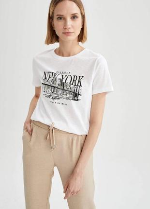 Белая женская футболка defacto/дефакто one day in new york. фирменная турция