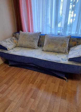 Диван книжка