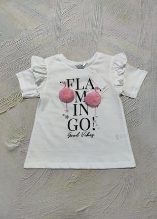 Біла футболка з фламінго m&co