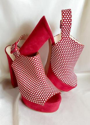 Босоніжки albano