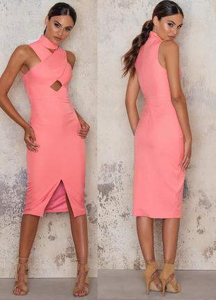 Изысканное платье от английского бренда