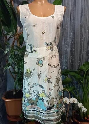 Красивое платье размер 46-48