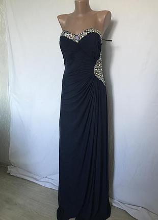 Красивое нарядное платье  фирменное вечернее
