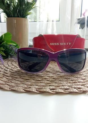 Солнцезащитные очки miss sixty