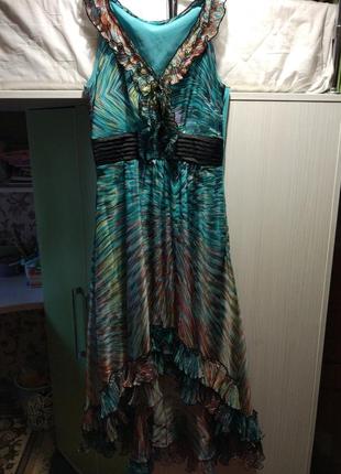 Красивое шифоновое платье