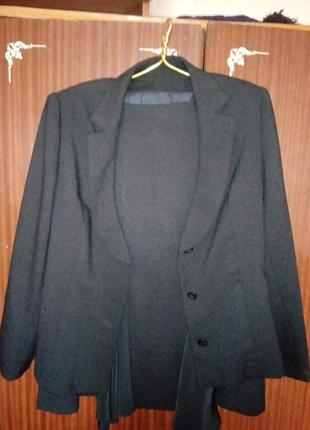 Костюм(піджак, спідниця)