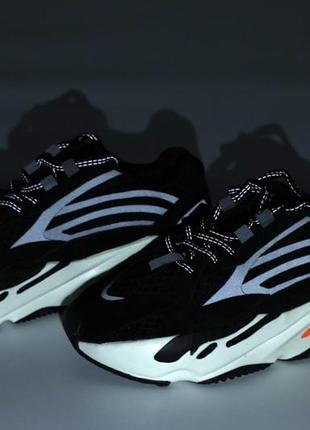 Женские кроссовки adidas yeezy boost 700 v2 black white 36-37-38-39-405 фото