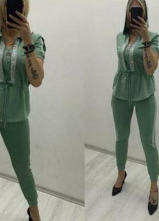 Стильный качественный мятный, бежевый костюм, турция,камни ,батал размеры.