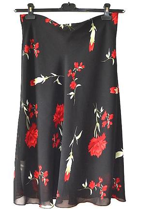 Воздушная красивенная юбка в цветах