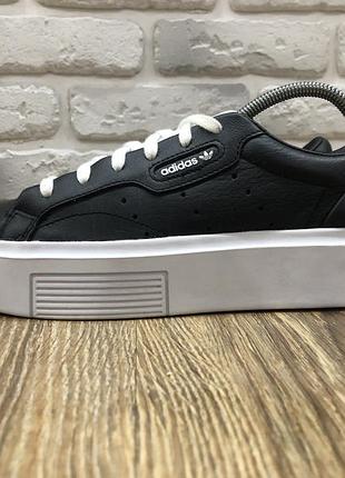 Кроссовки adidas sleek super