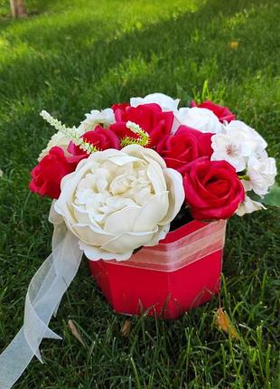 Букет мильних новини 8