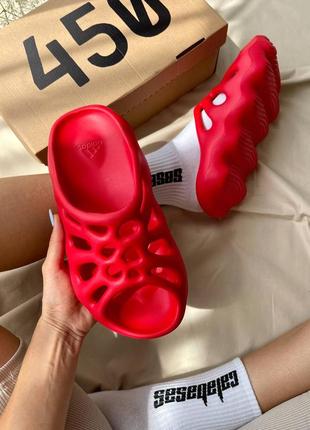 Тапки тапочки yeezy 450 slide ‘red’ шлепки2 фото