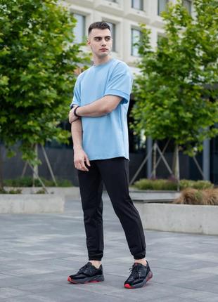 Голуба футболка