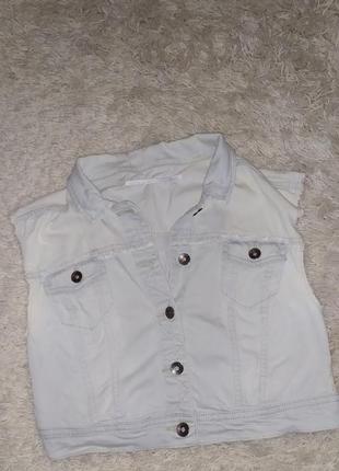 Джинсова жилетка