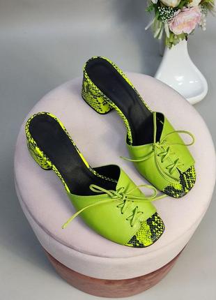 Шльопанці на шнуровкі на повну ніжку