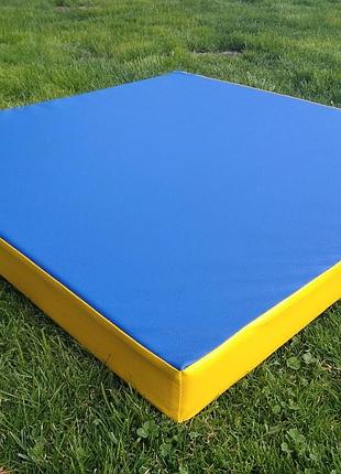 Мат спортивний 1м*1м*9см