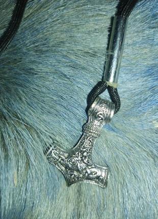 Амулет оберіг молот тора мьольнір з кельтським орнаментом скандинавським