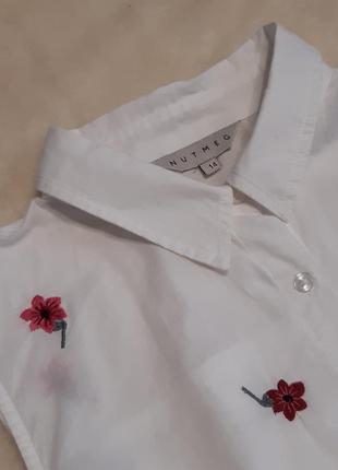 Біла натуральна сорочка без рукавів вишивка квіти nutmeg р.14/165 фото