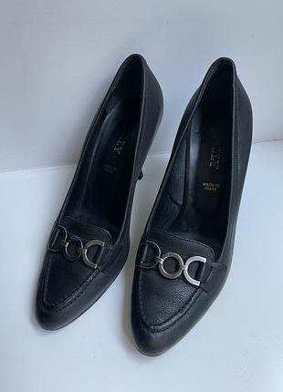 Bally туфлі max mara ralph