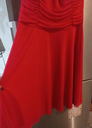 Яскраве червоне фірмове плаття 50-54р5 фото