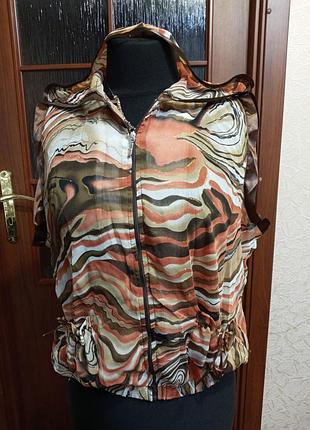 Блузон,новый,шифон,капюшон,р.54,52,50.ц.135 гр